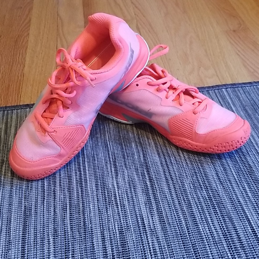 Babolat girls tennis shoes